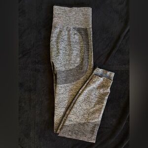 Victoria's Secret Pink Seamless Leggings - Charcoal Gray and Light Gray